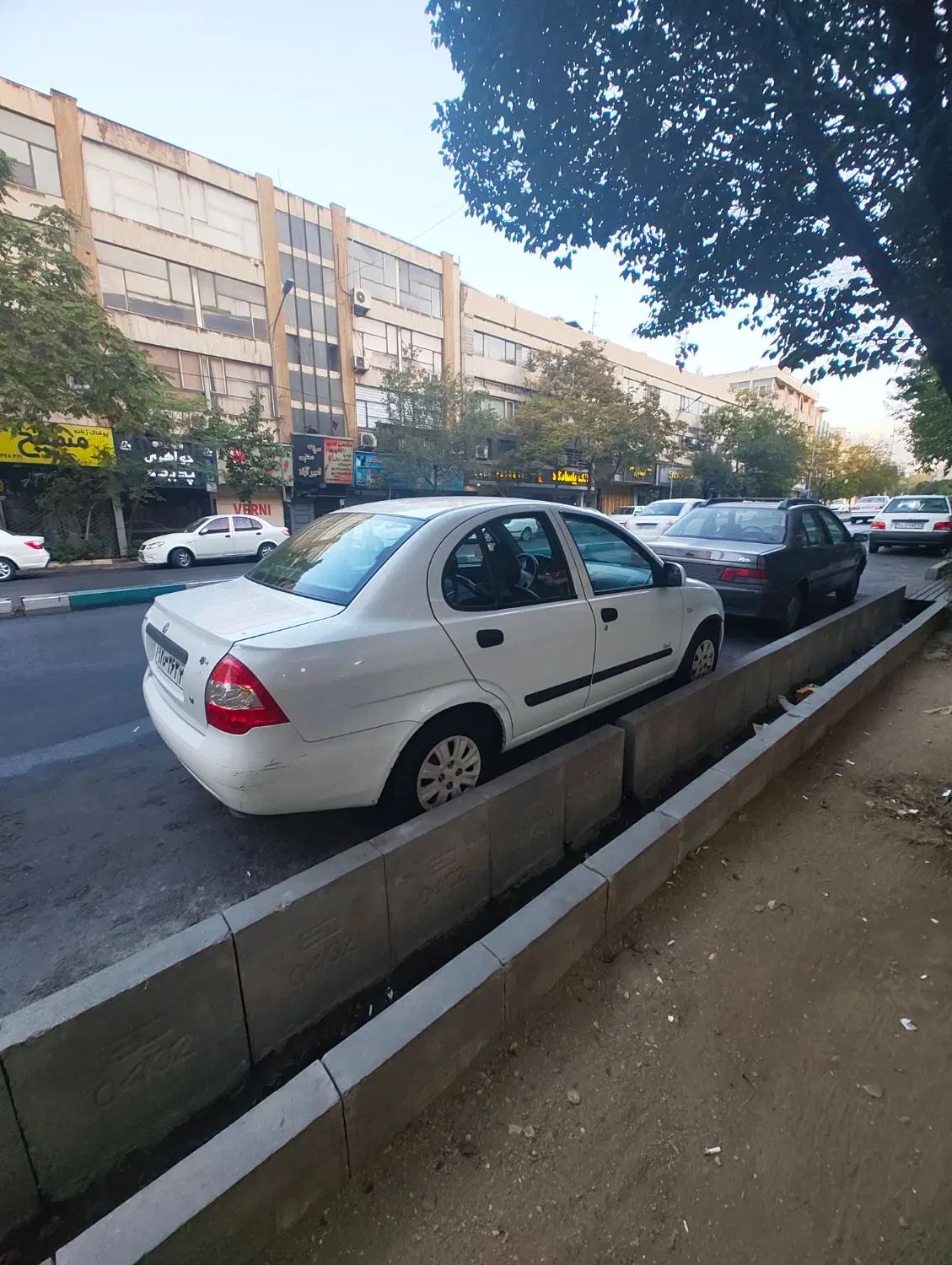 تیبا صندوق دار EX - 1393