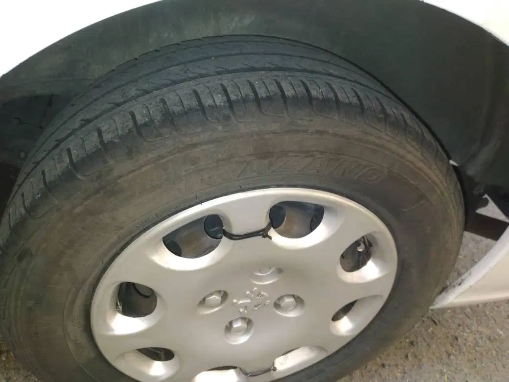 پژو پارس XU7ساده - 1390