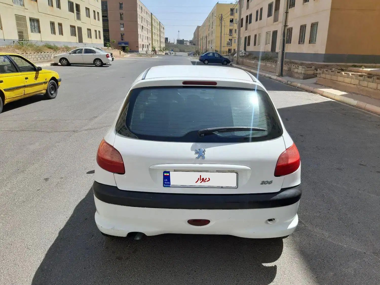 پژو 206 تیپ 3 - 1387