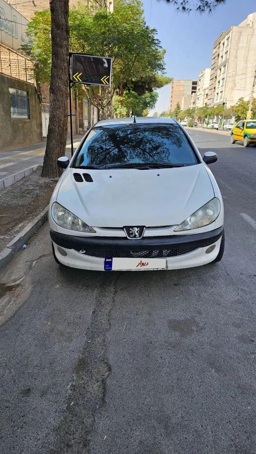 پژو ۲۰۶ صندوق دار v1 - 1389