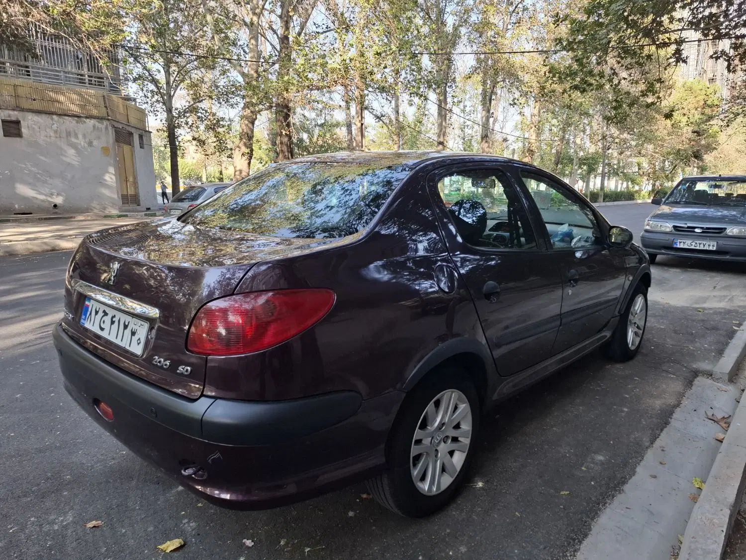 پژو ۲۰۶ صندوق دار v8 - 1394