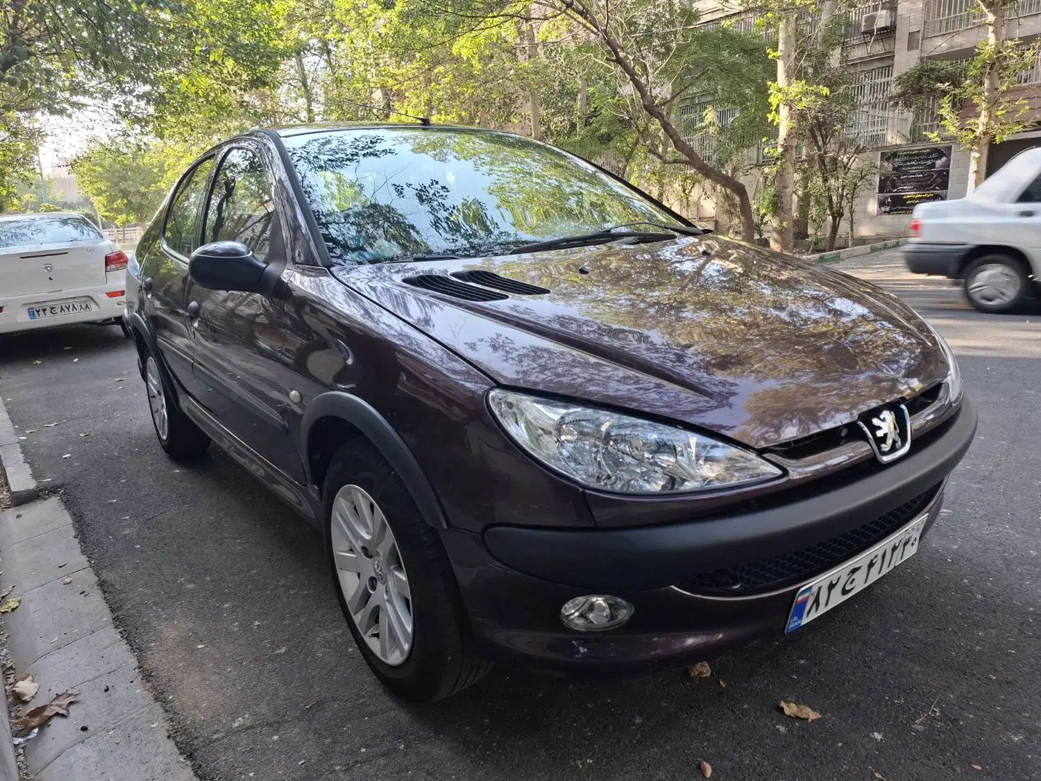پژو ۲۰۶ صندوق دار v8 - 1394
