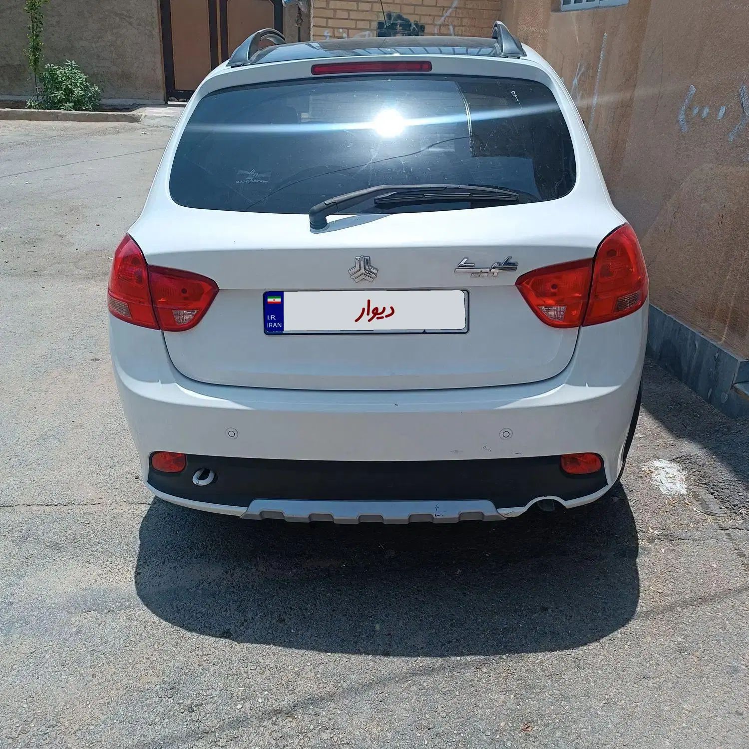 کوییک R دنده‌ای - 1402