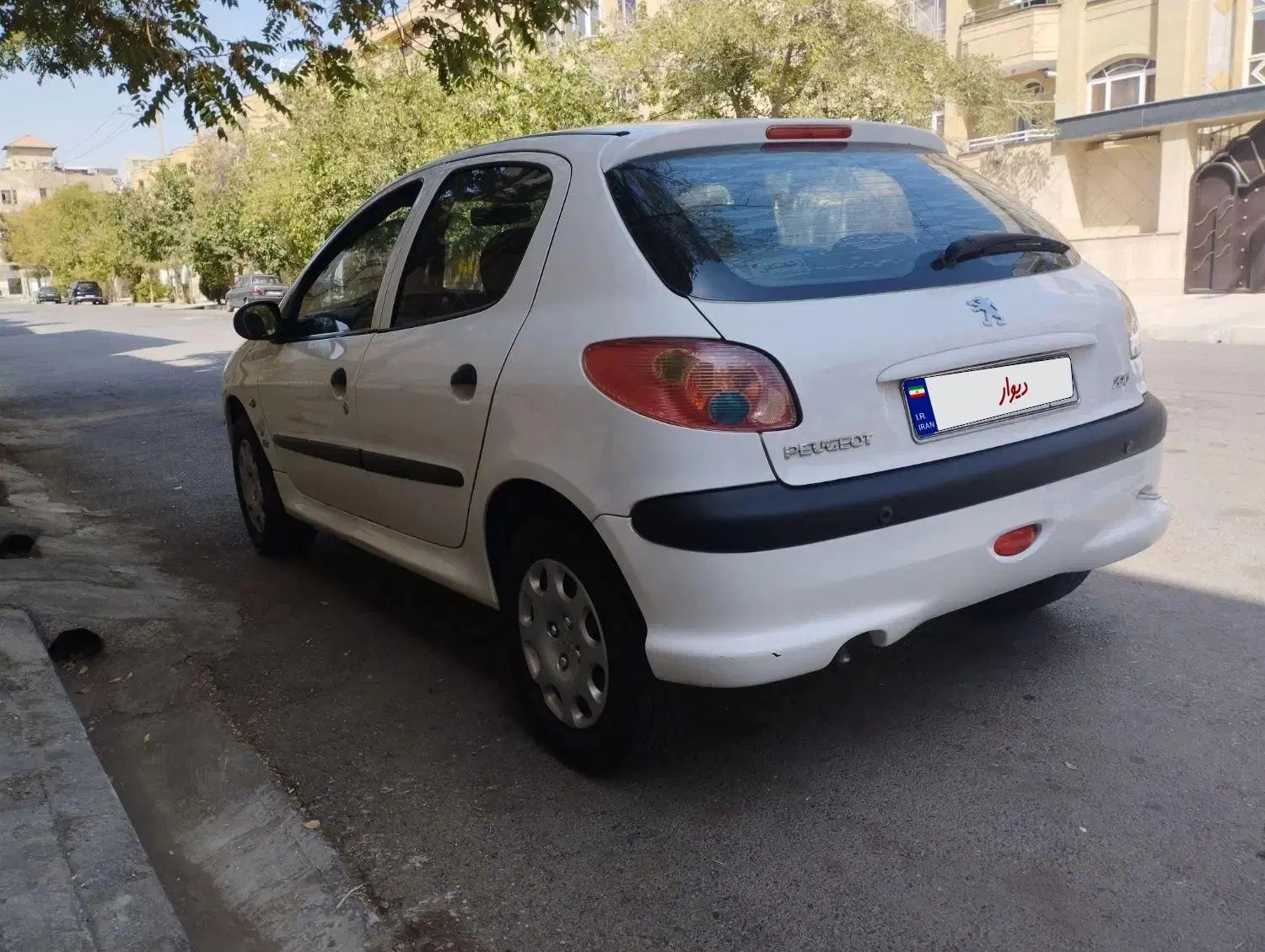 پژو 206 تیپ 2 - 1397