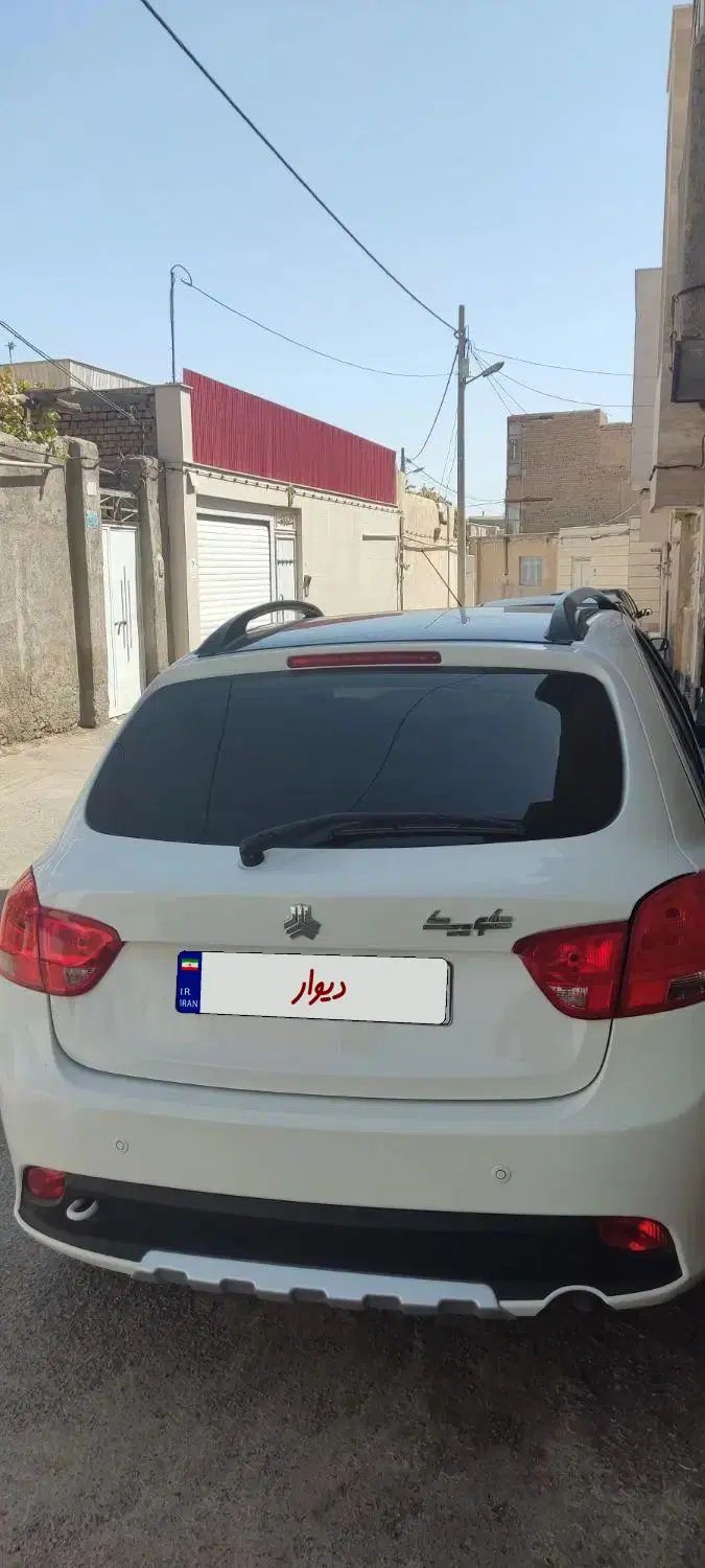 کوییک R دنده‌ای - 1402