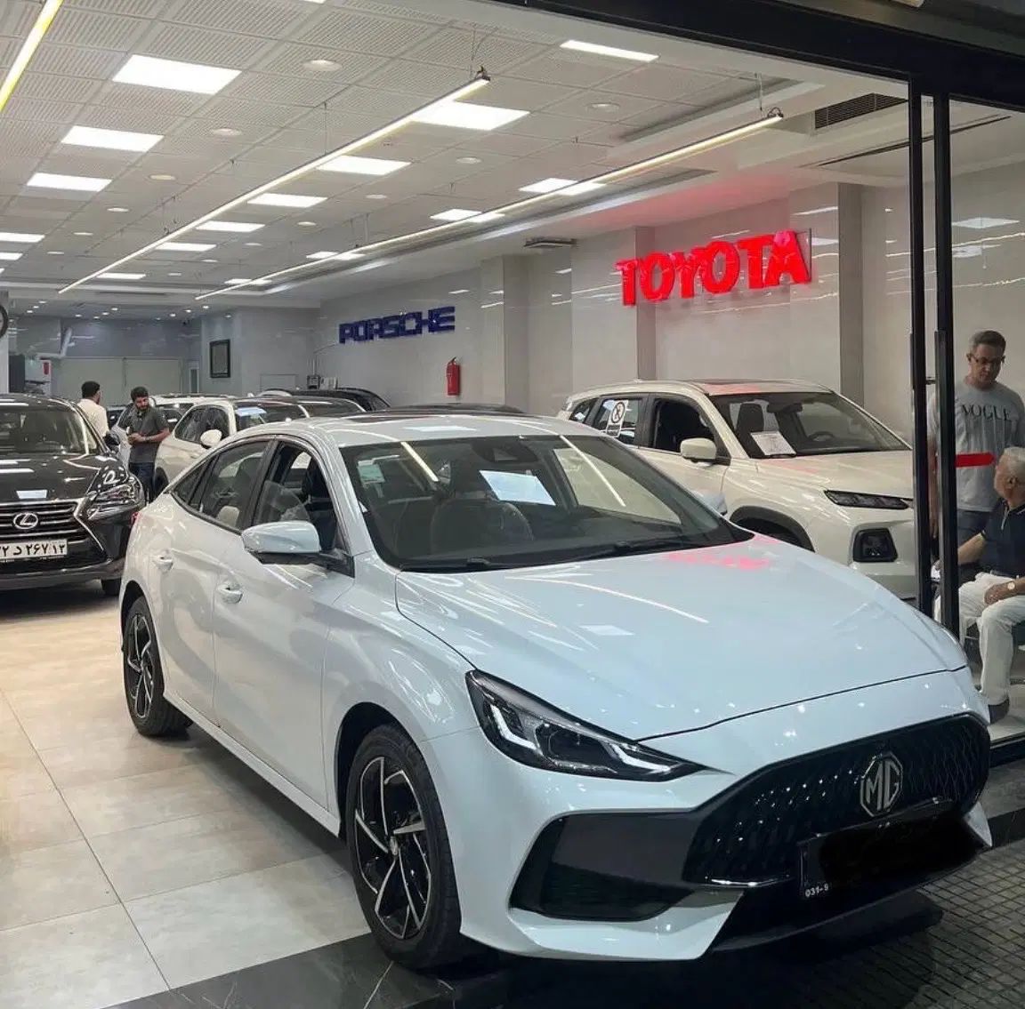 ام جی GT اتوماتیک - 2025