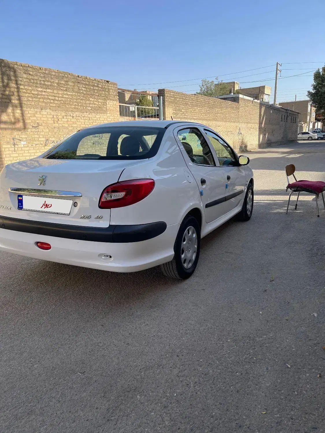 پژو ۲۰۶ صندوق دار v8 - 1397