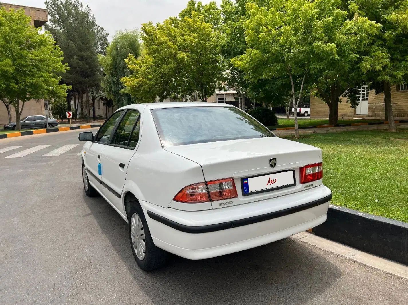 سمند LX XU7 - 1397