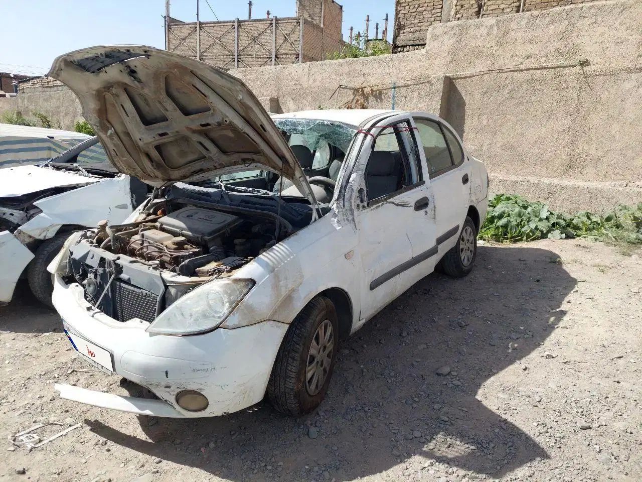 تیبا صندوق دار EX - 1395