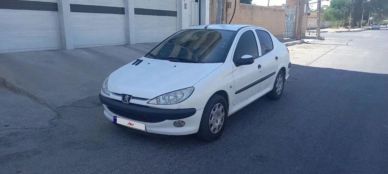 پژو ۲۰۶ صندوق دار v8 - 1396