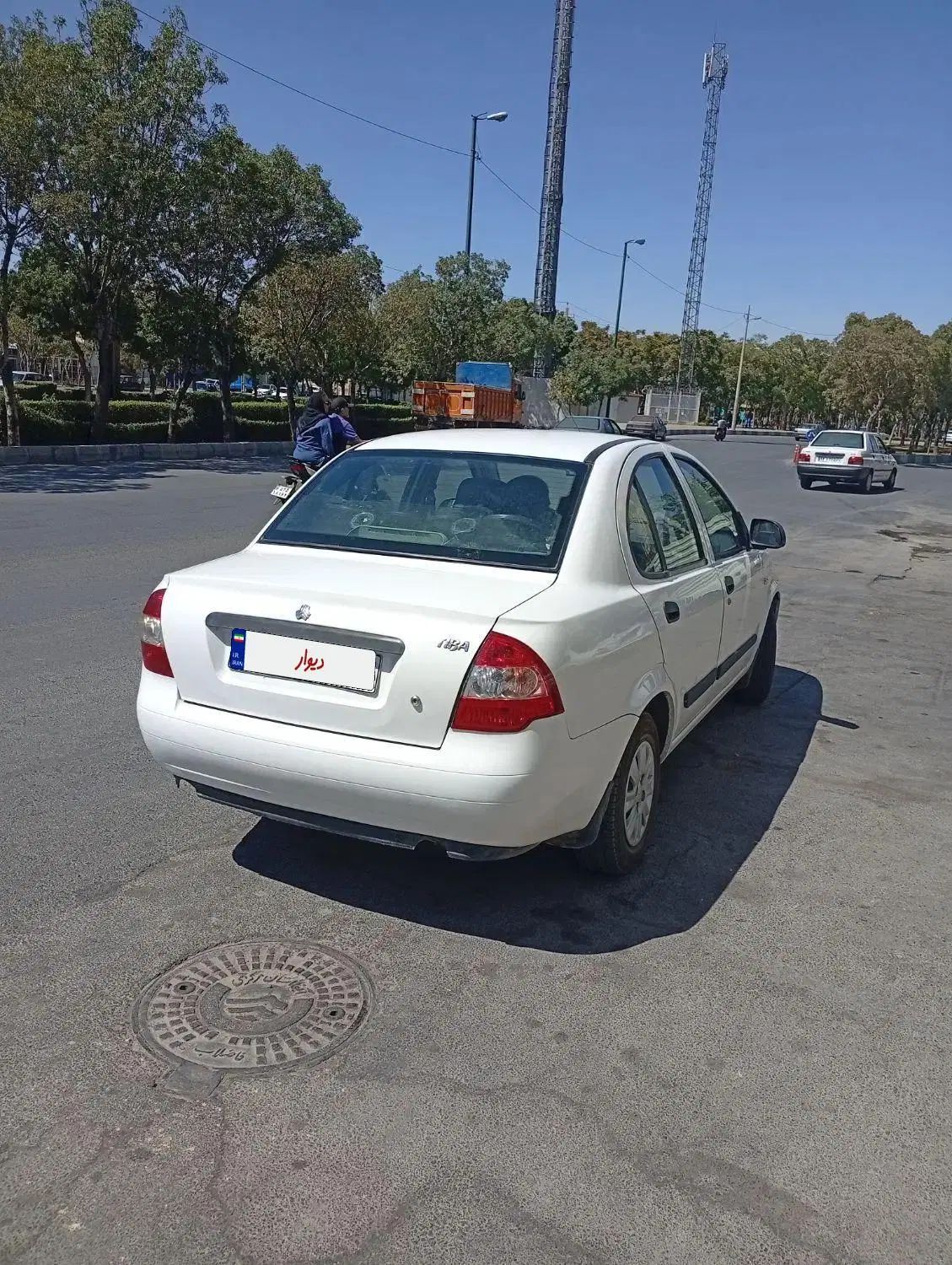 تیبا صندوق دار SX - 1395
