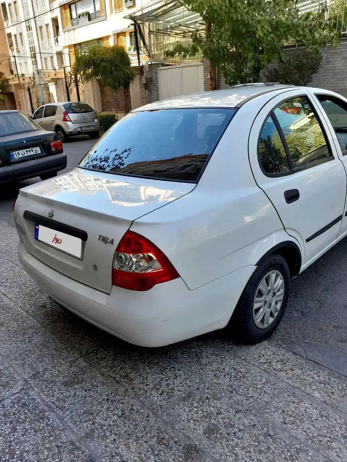 تیبا صندوق دار SX - 1401
