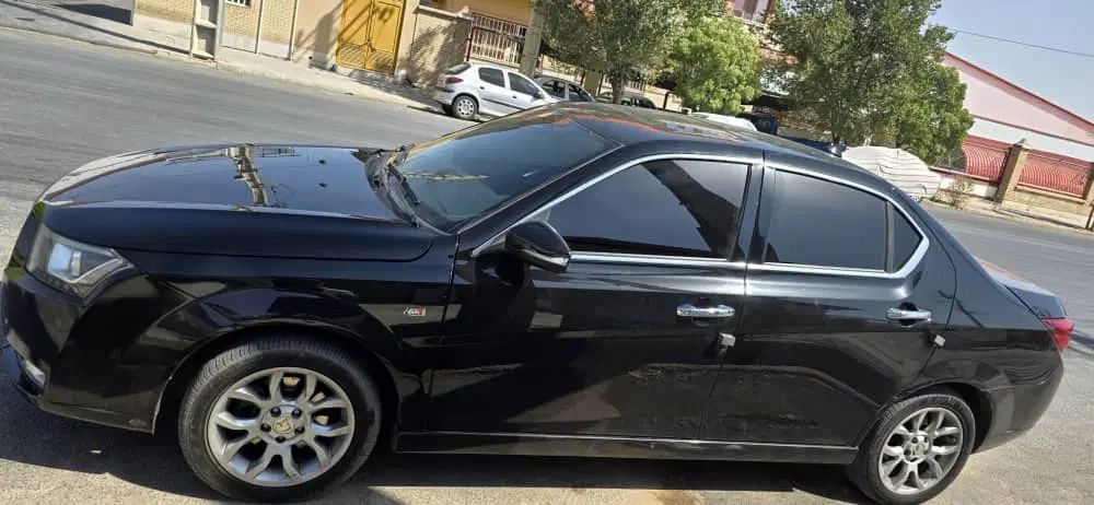 دنا پلاس توربو اتوماتیک - 1401