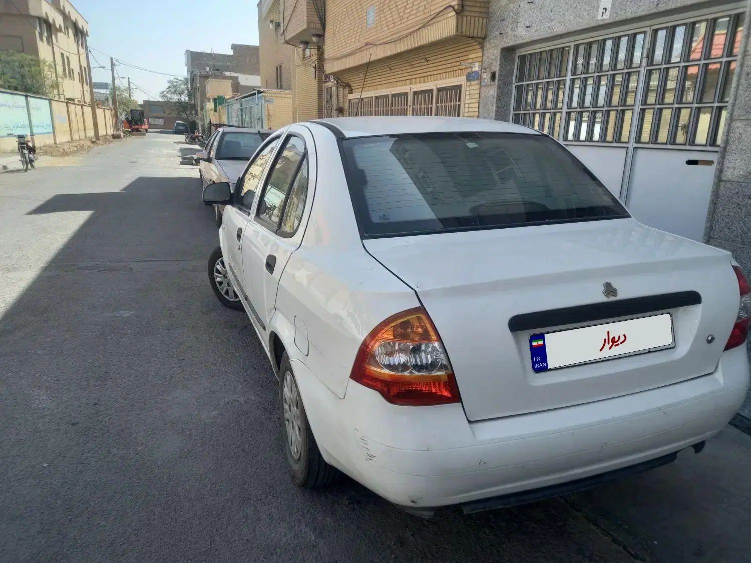 تیبا صندوق دار SX - 1395