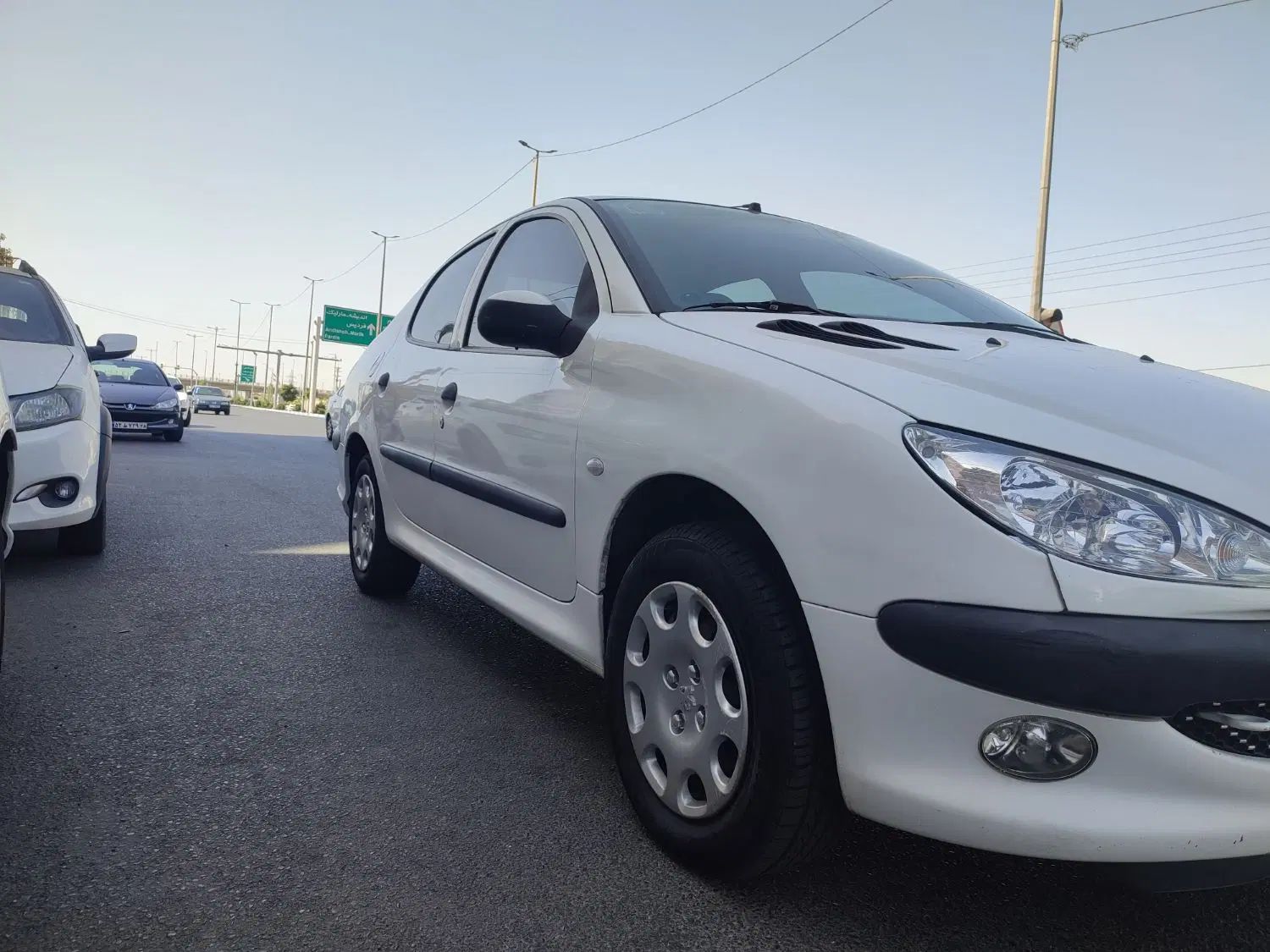 پژو ۲۰۶ صندوق دار v8 - 1398