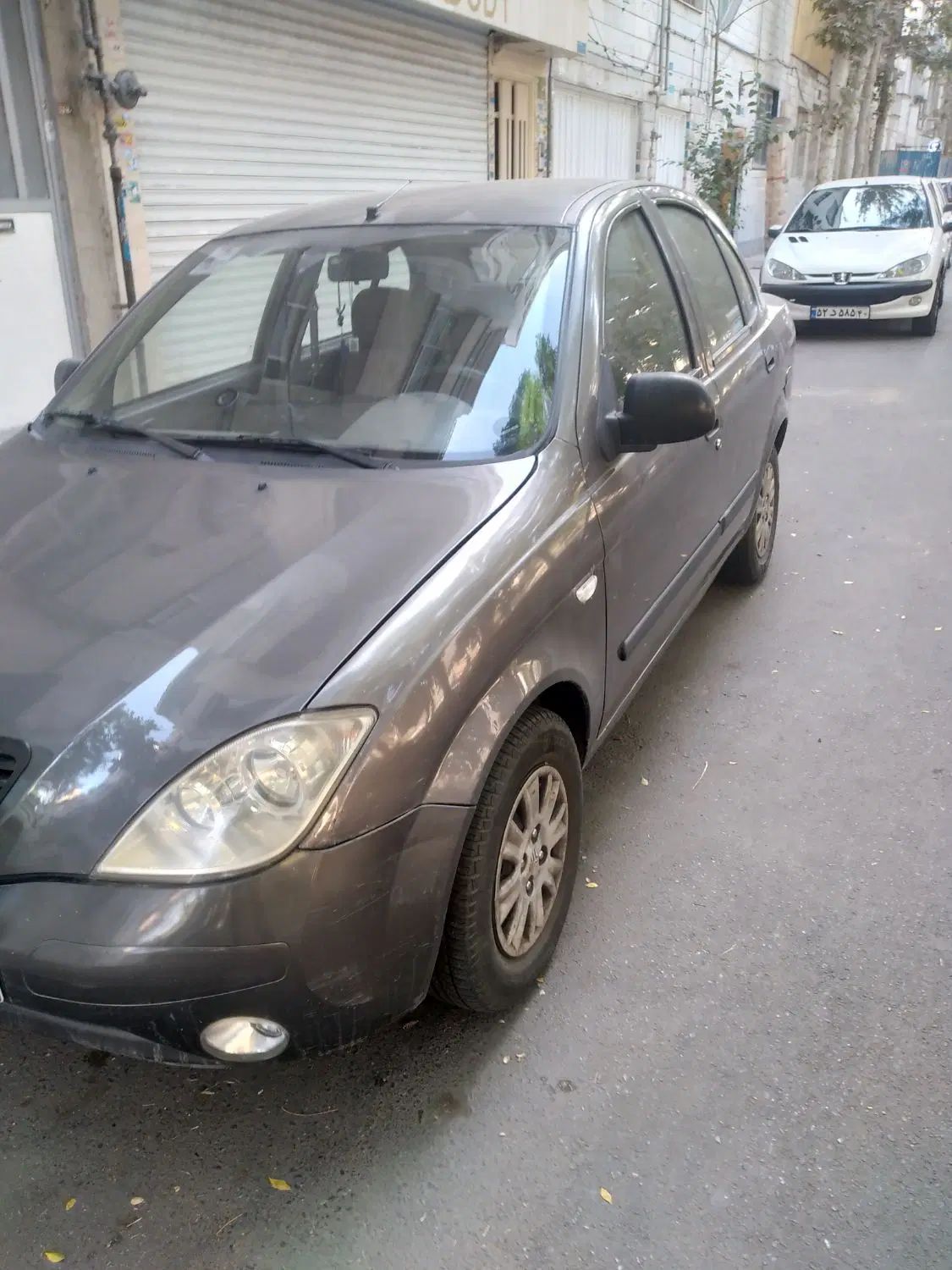 تیبا صندوق دار SX - 1392
