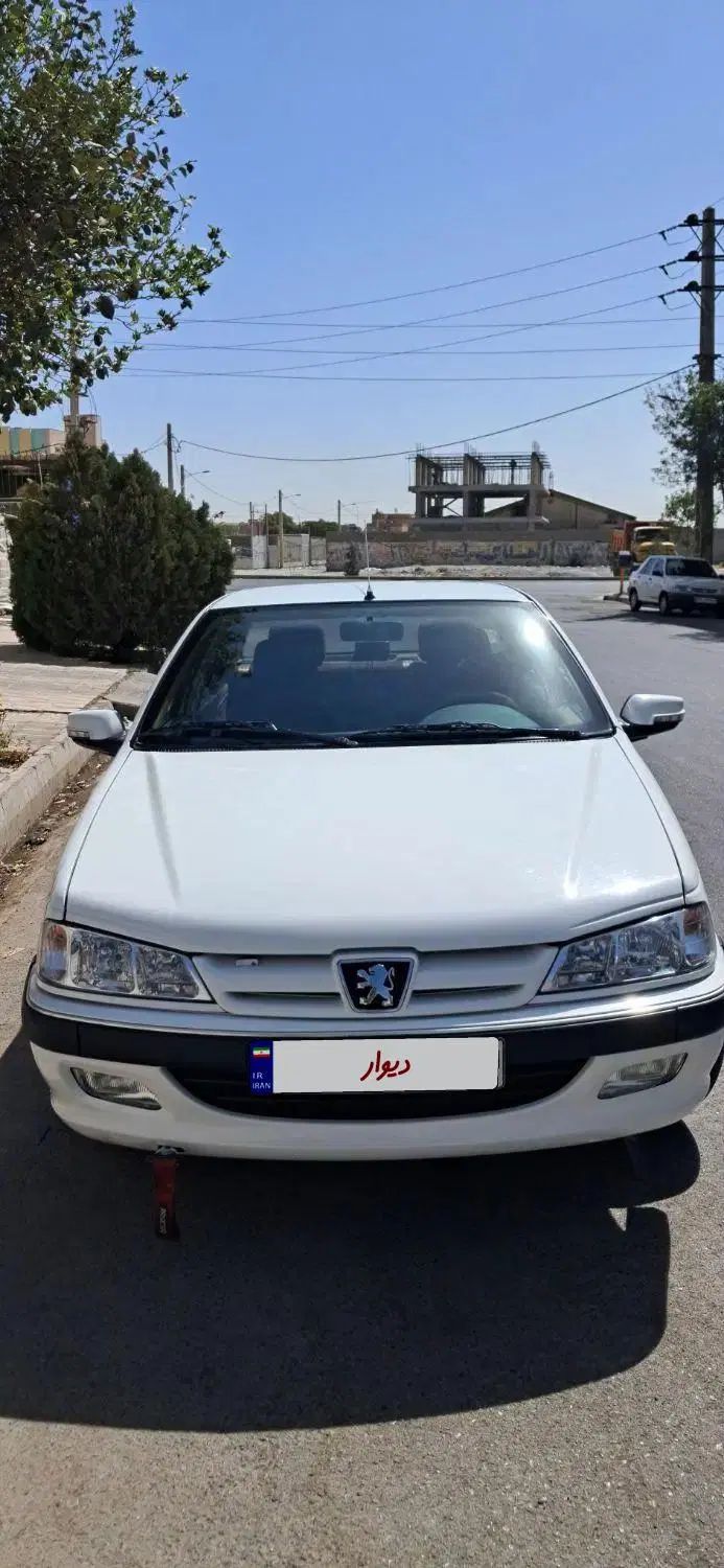 پژو پارس XU7P - 1401