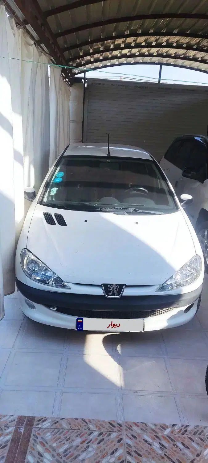 پژو ۲۰۶ صندوق دار v8 - 1390