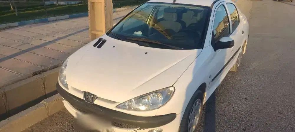 پژو ۲۰۶ صندوق دار v8 - 1397
