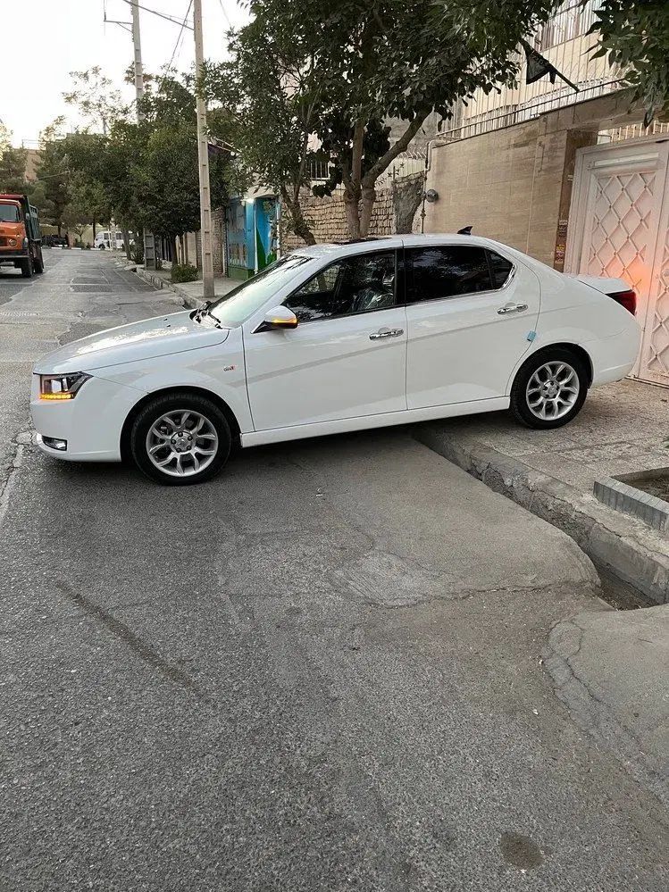 دنا پلاس توربو اتوماتیک - 1403