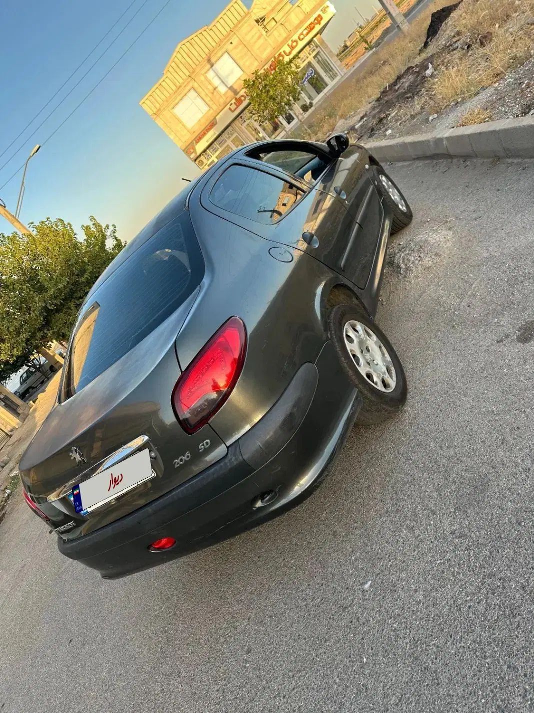 پژو ۲۰۶ صندوق دار v1 - 1388