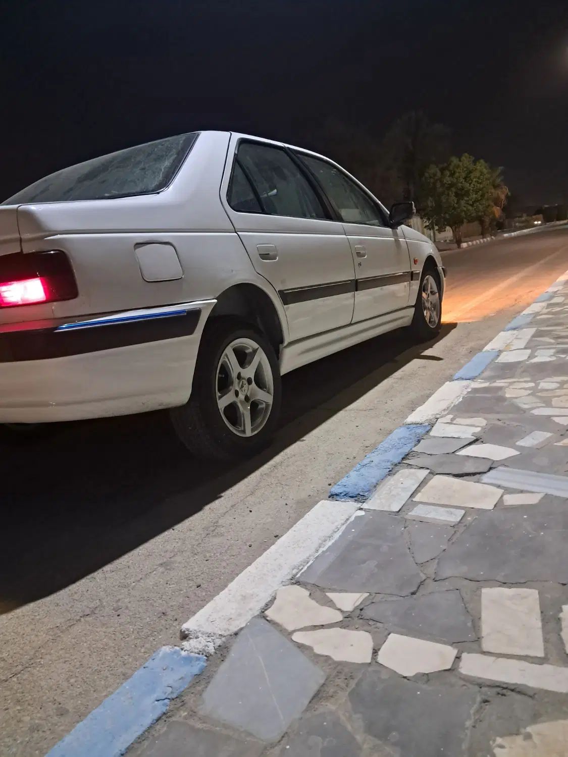 پژو پارس سال - 1392