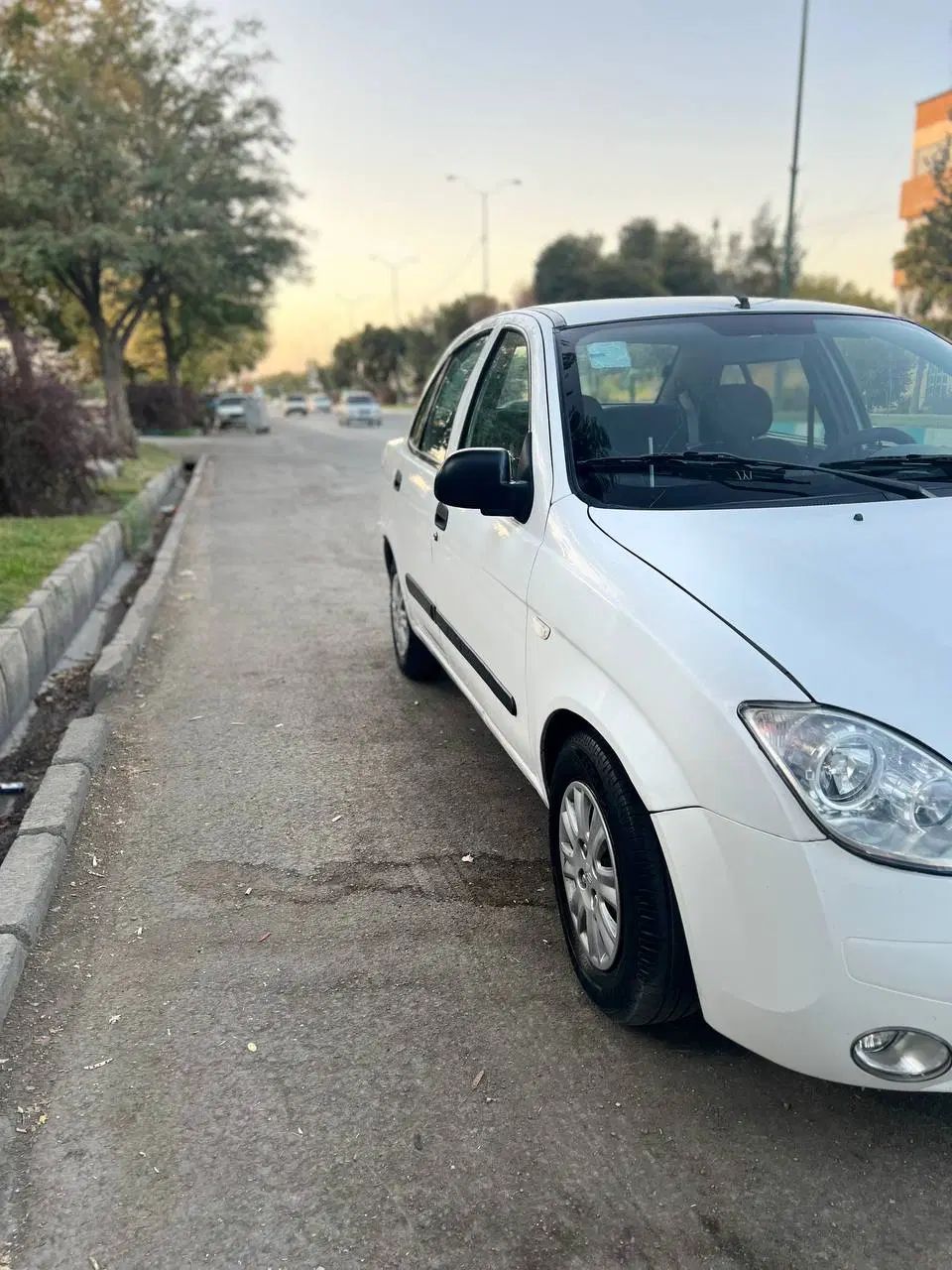 تیبا صندوق دار SX - 1394