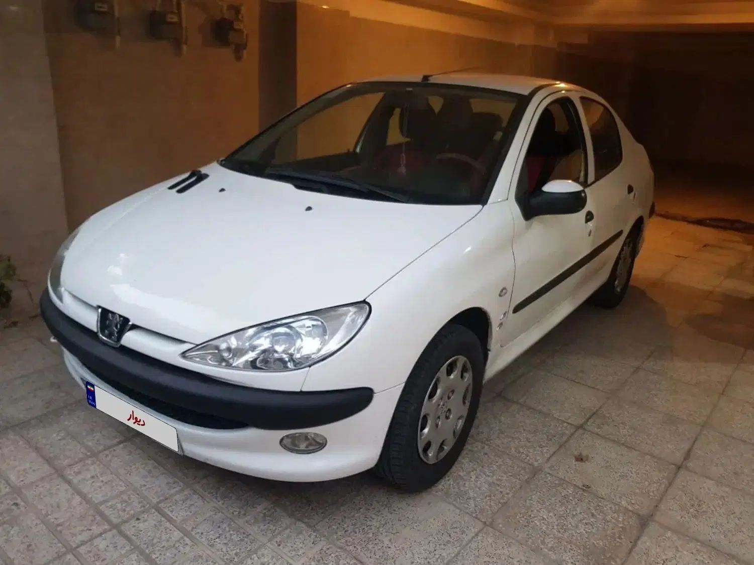 پژو ۲۰۶ صندوق دار v8 - 1396