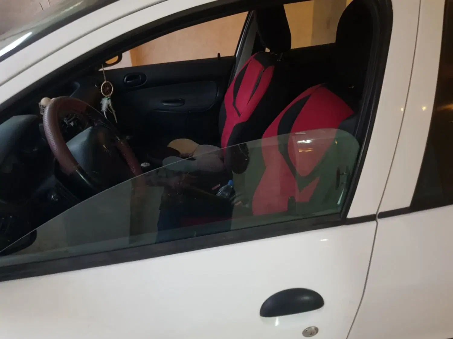 پژو ۲۰۶ صندوق دار v8 - 1396