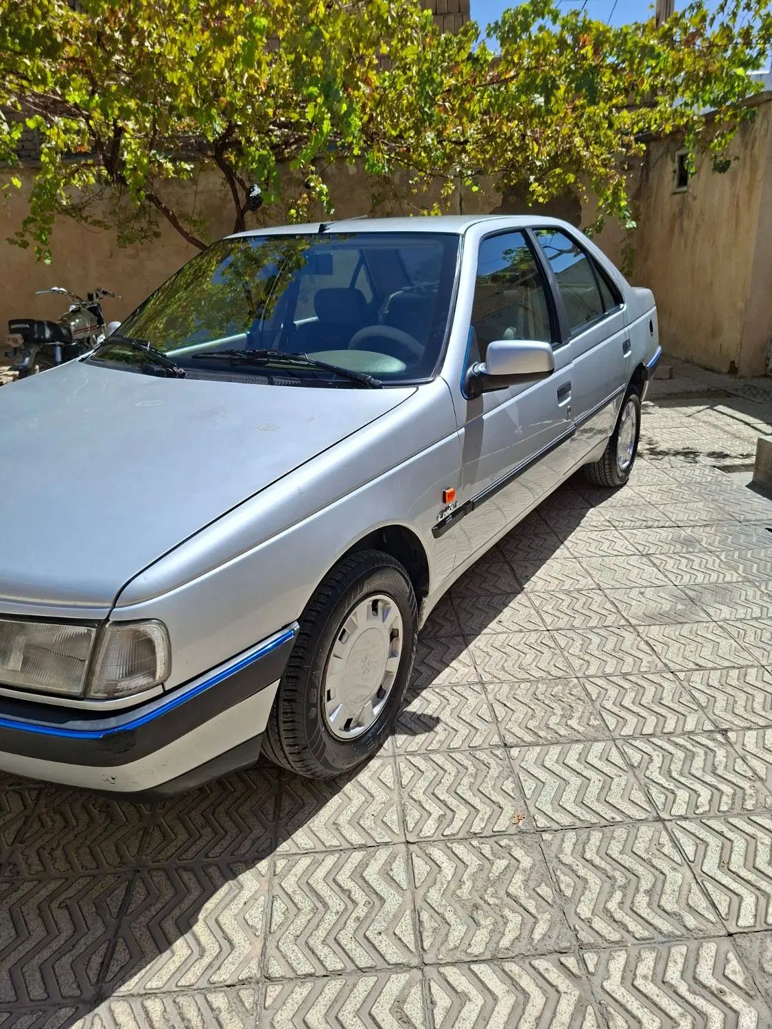 پژو 405 GLX - 1390