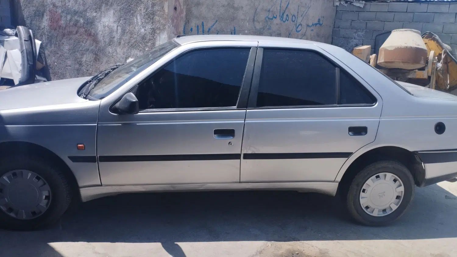 پژو 405 GLX - دوگانه سوز - 1396