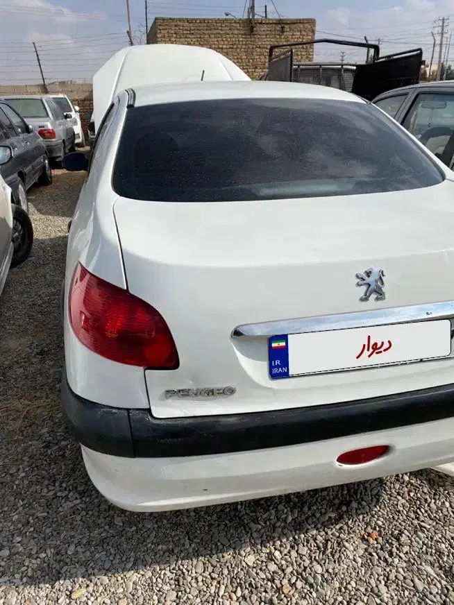 پژو ۲۰۶ صندوق دار v20 - 1388