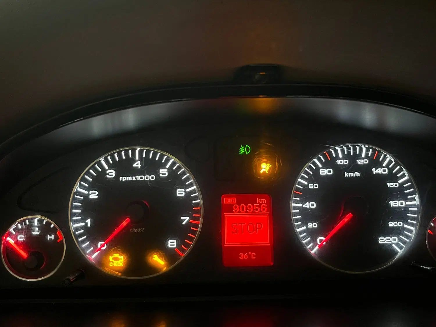 سمند LX XU7 - 1396