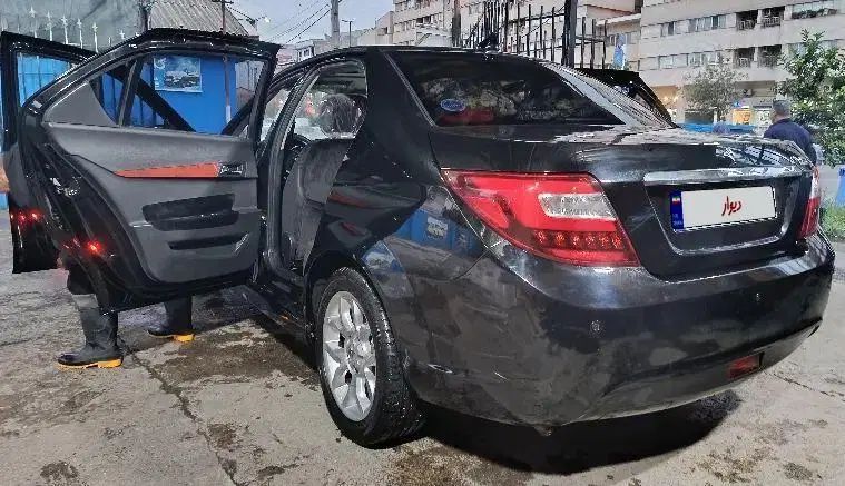 دنا پلاس توربو اتوماتیک - 1403