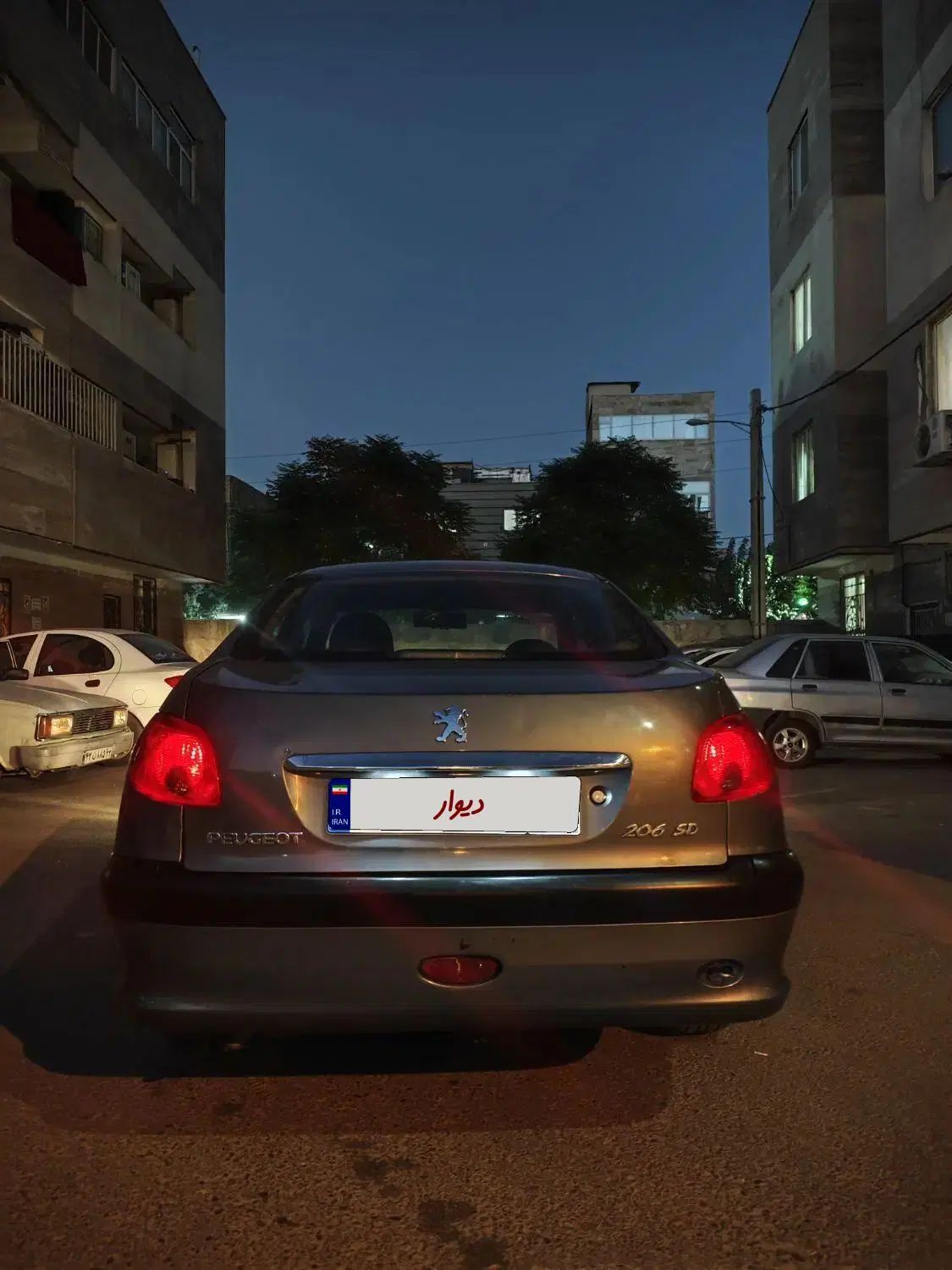 پژو ۲۰۶ صندوق دار v8 - 1386