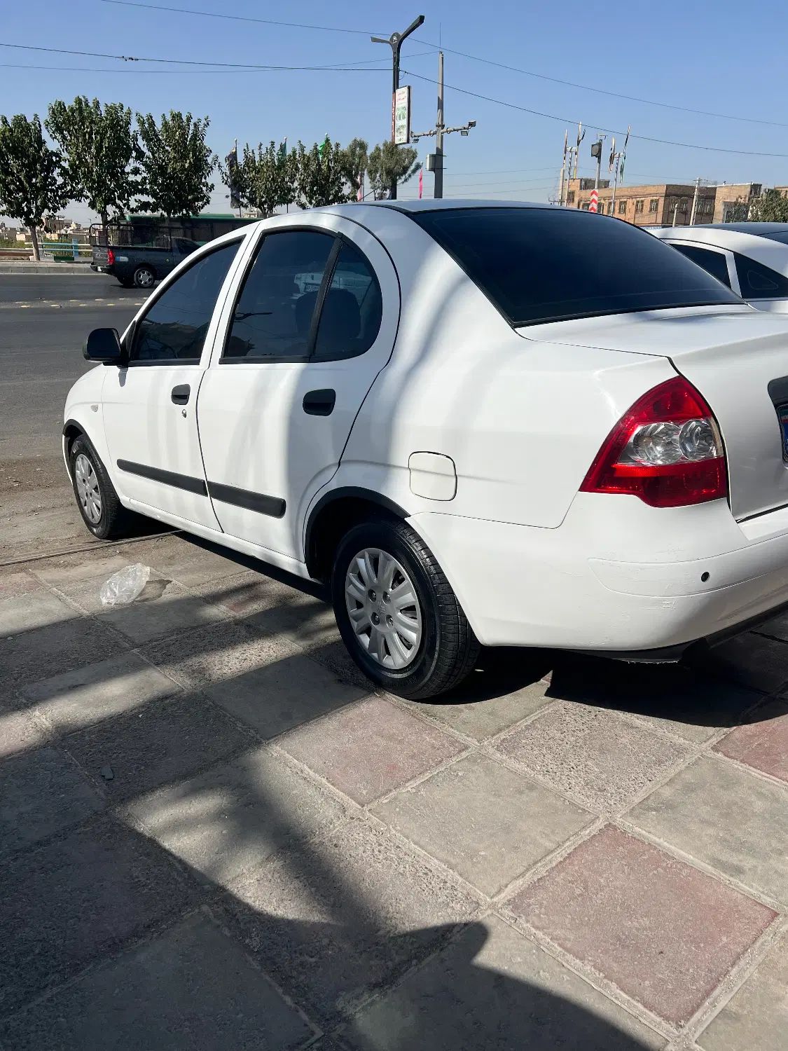تیبا صندوق دار SX - 1393