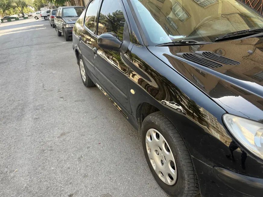 پژو ۲۰۶ صندوق دار v8 - 1393