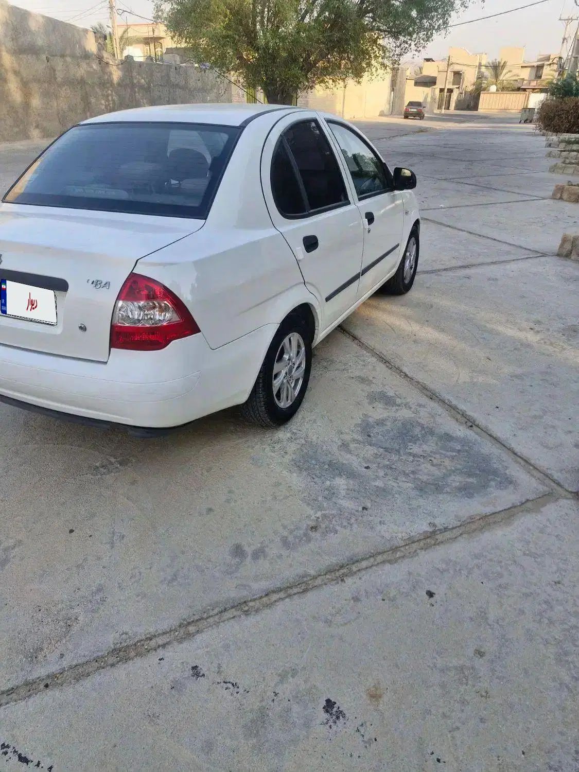 تیبا صندوق دار SX - 1400