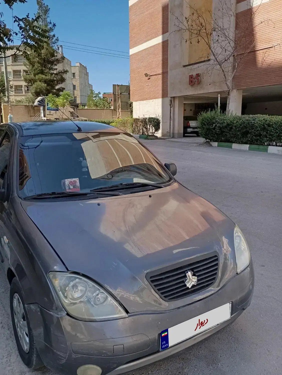 تیبا صندوق دار SX - 1393