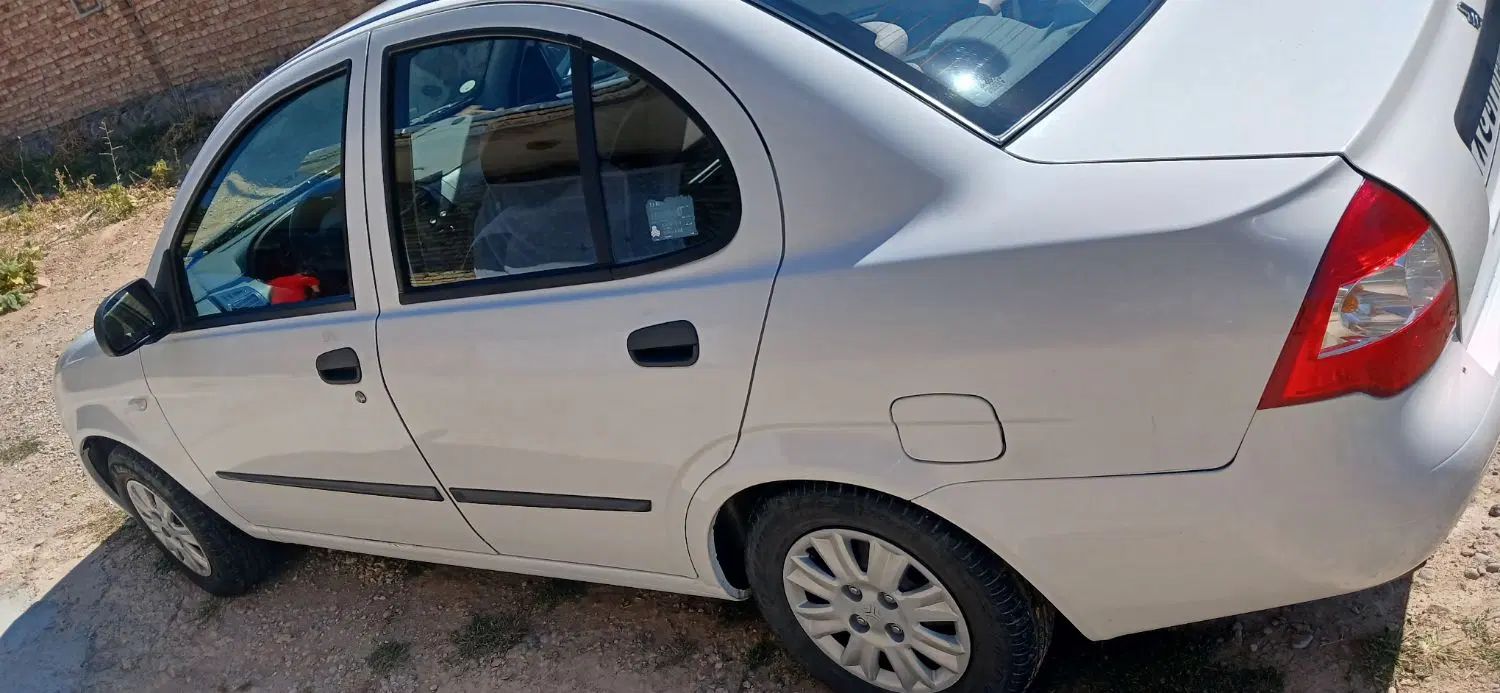 تیبا صندوق دار SX - 1400