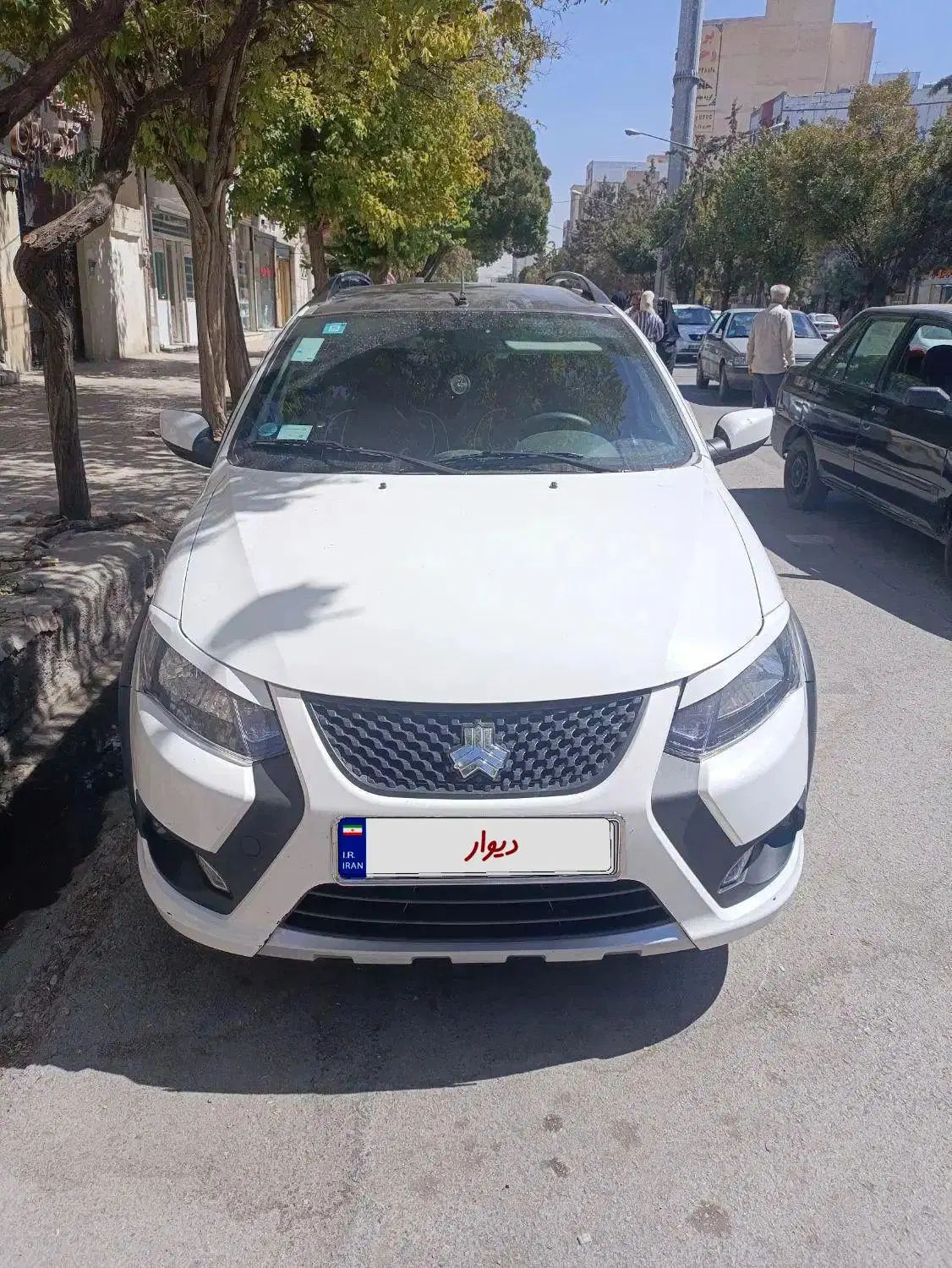 کوییک R دنده‌ای - 1402