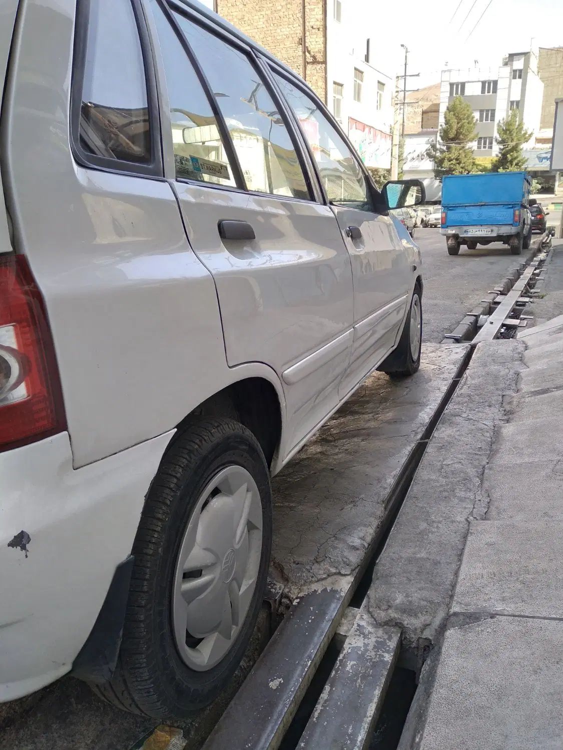 پراید 111 SE - 1392