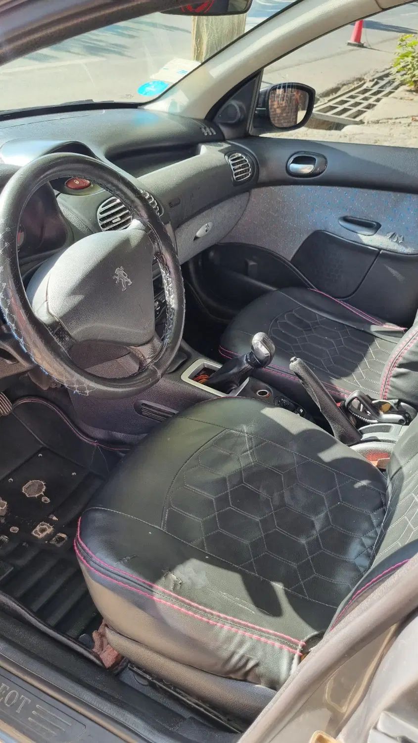 پژو ۲۰۶ صندوق دار v8 - 1386