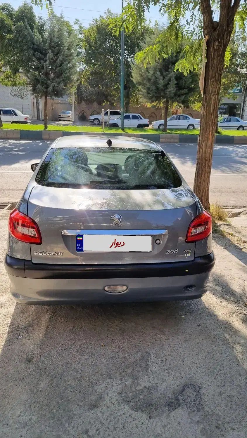 پژو ۲۰۶ صندوق دار v8 - 1386