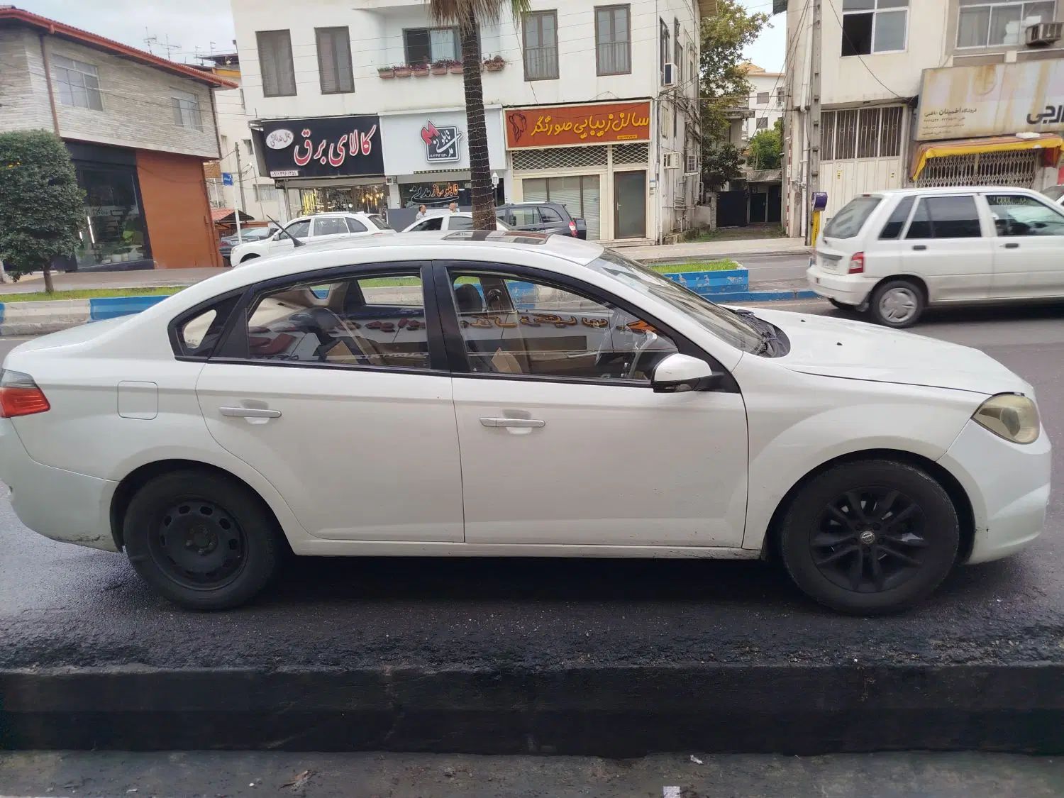 خودرو برلیانس، H330 آگهی ann_20494141