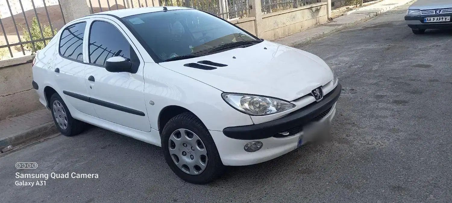 پژو ۲۰۶ صندوق دار v8 - 1398