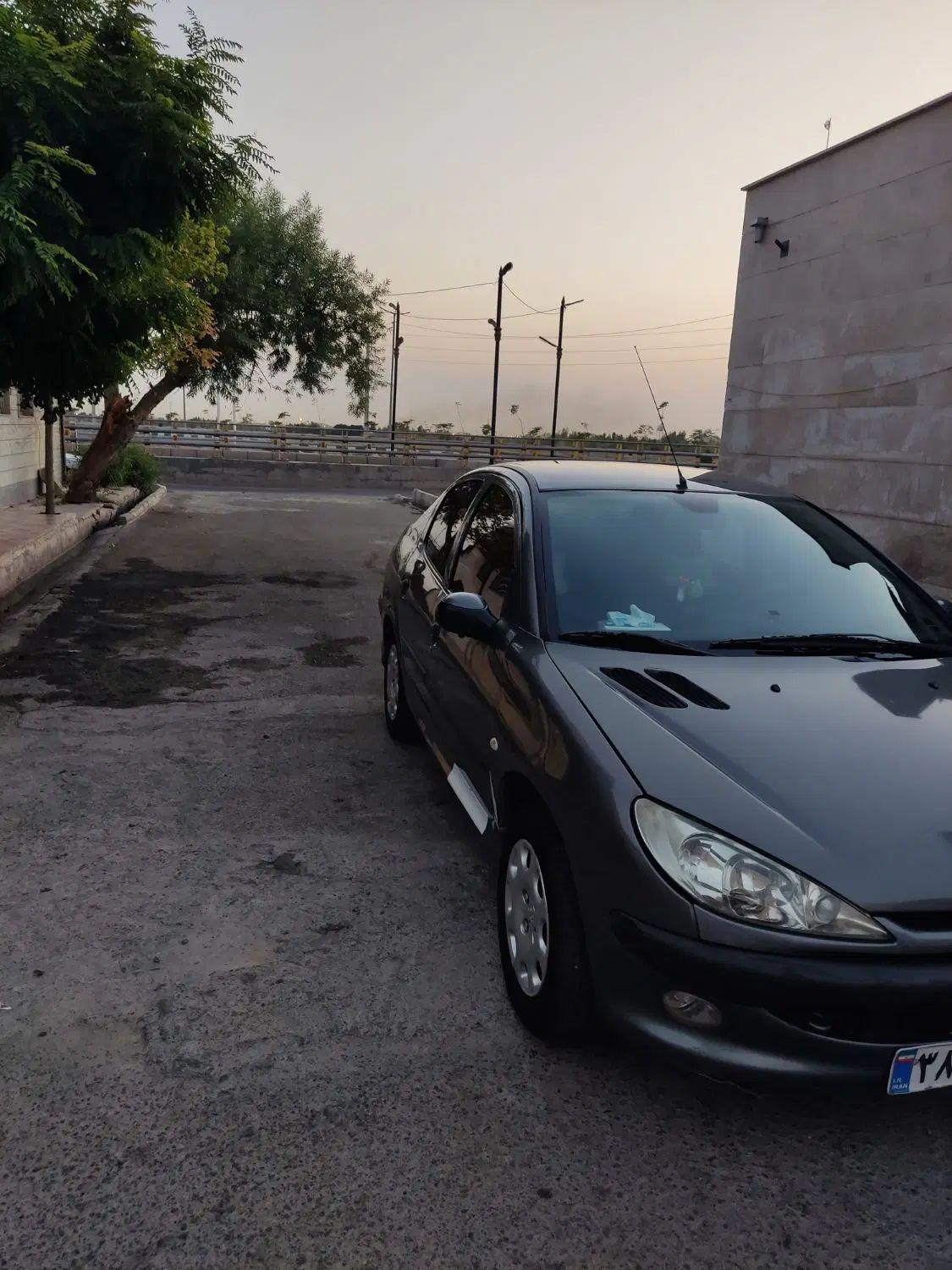 پژو ۲۰۶ صندوق دار v8 - 1394