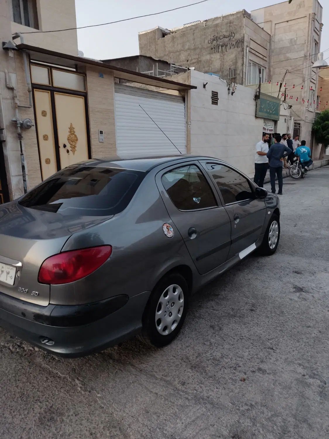 پژو ۲۰۶ صندوق دار v8 - 1394