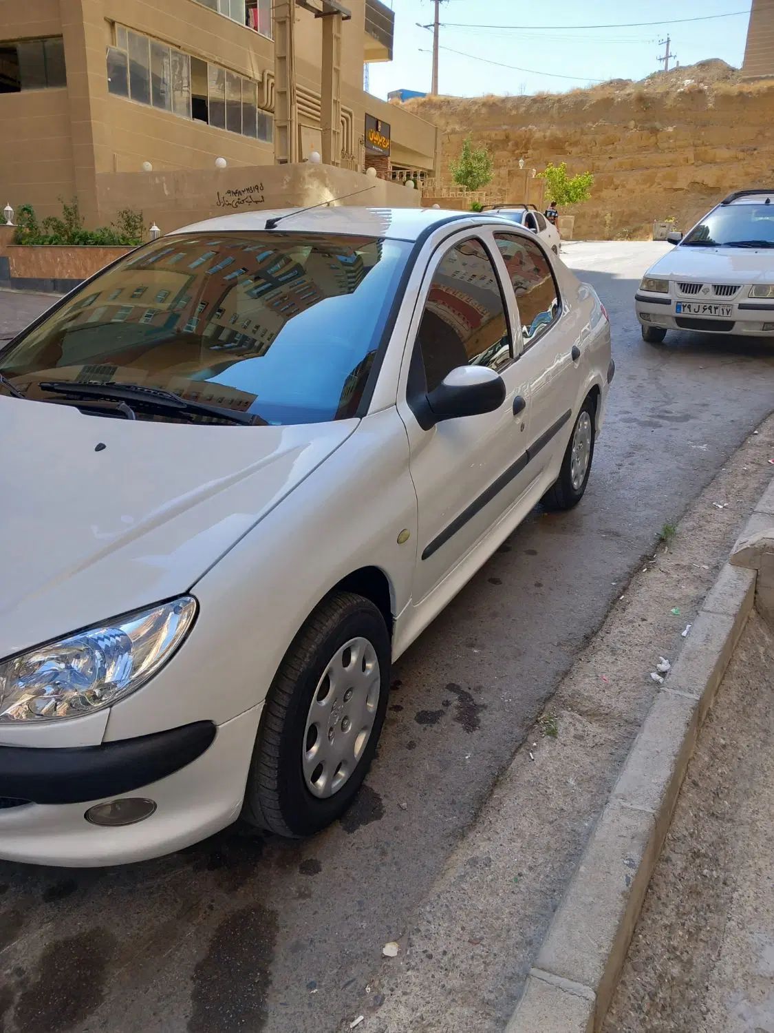 پژو ۲۰۶ صندوق دار v8 - 1393