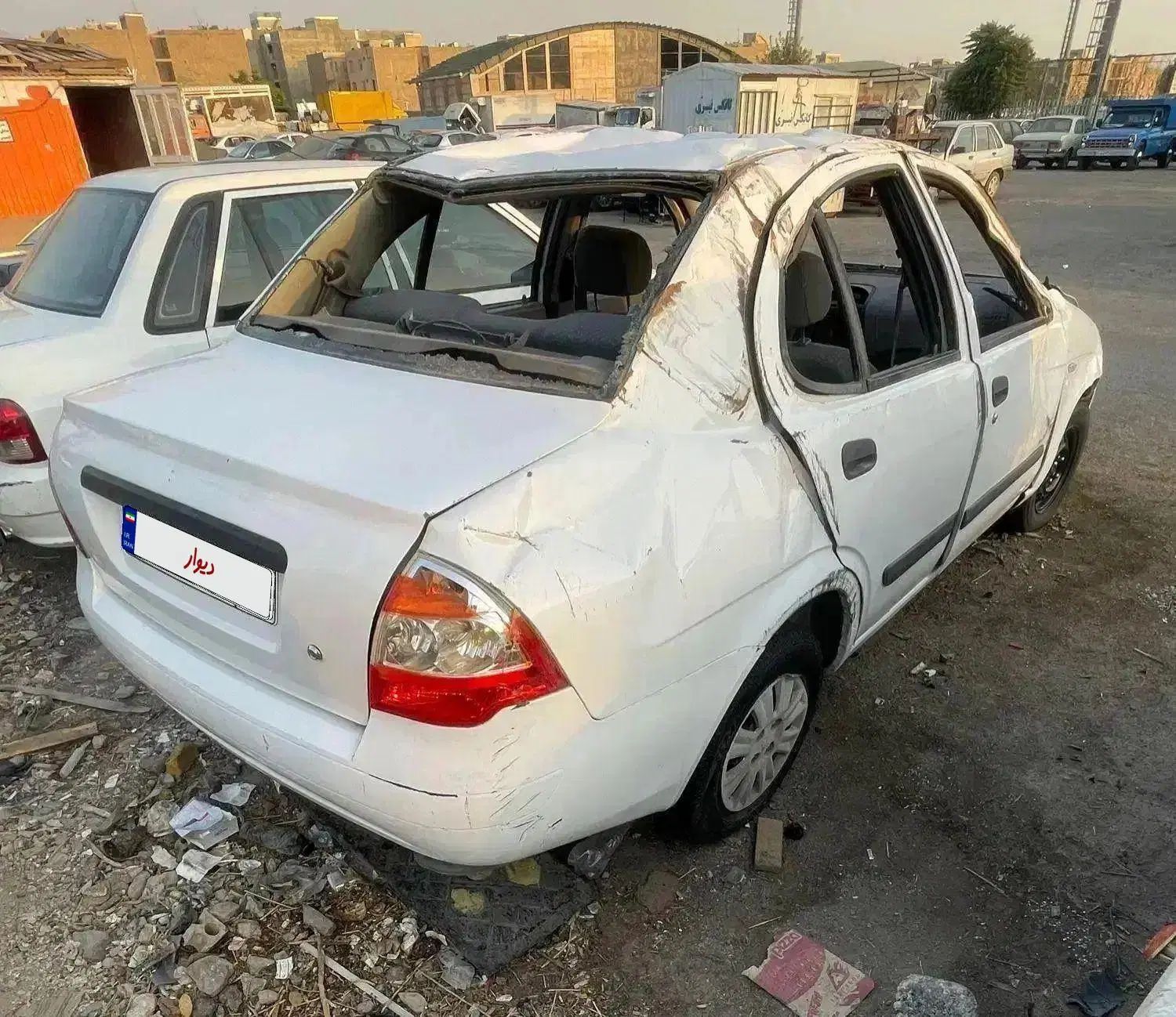 تیبا صندوق دار SX - 1393